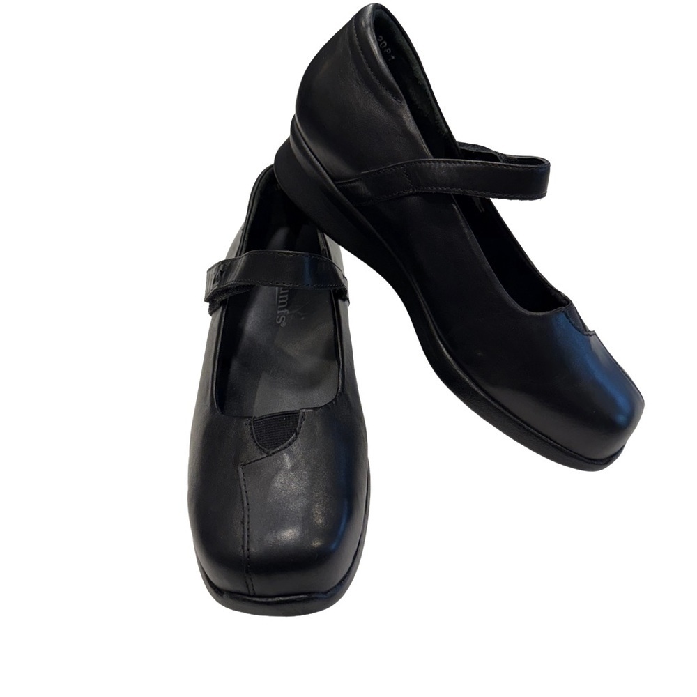 Kumfs Shoes Sz US 8 XXW EU 38.5 Black Leather Mary Jane Strap Low Wedge NEW!